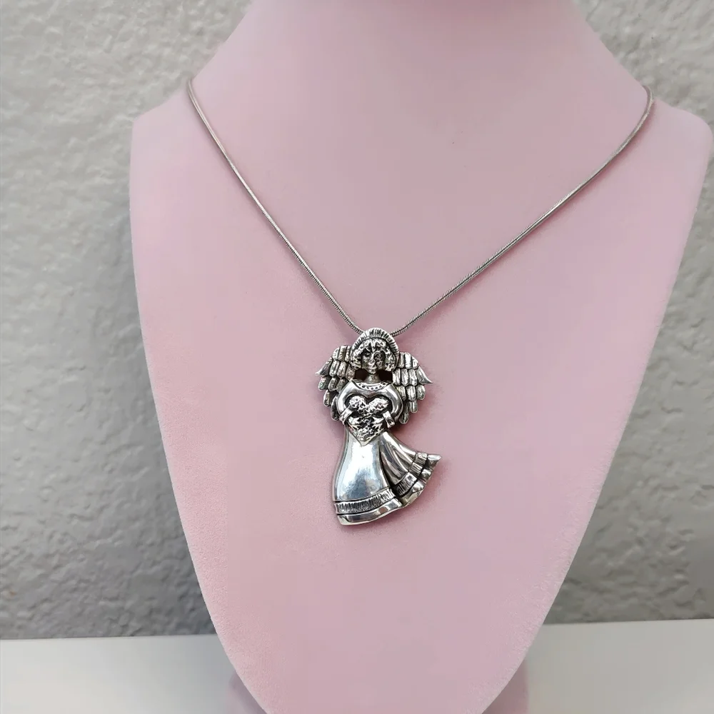Vintage Sterling Silver Large Angel Brooch Pin Necklace Pendant with 20" Chain - Picture 14 of 15